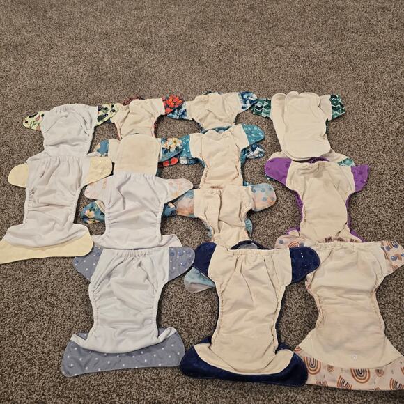 Bundle of 13 Petite Crown Reusable Cloth Diapers - Different Types - Picture 8 of 15